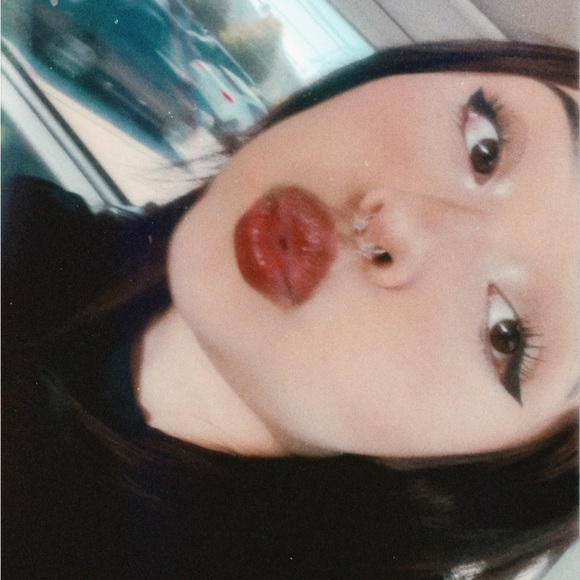 peachyloveari